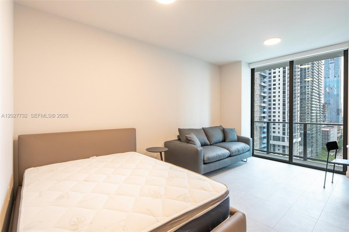 121 NE 5th St # 1809, Miami FL 33132