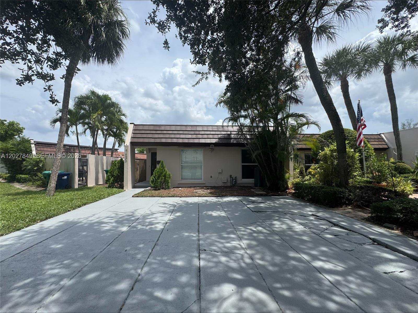 7420 Big Cypress Dr, Miami Lakes FL 33014