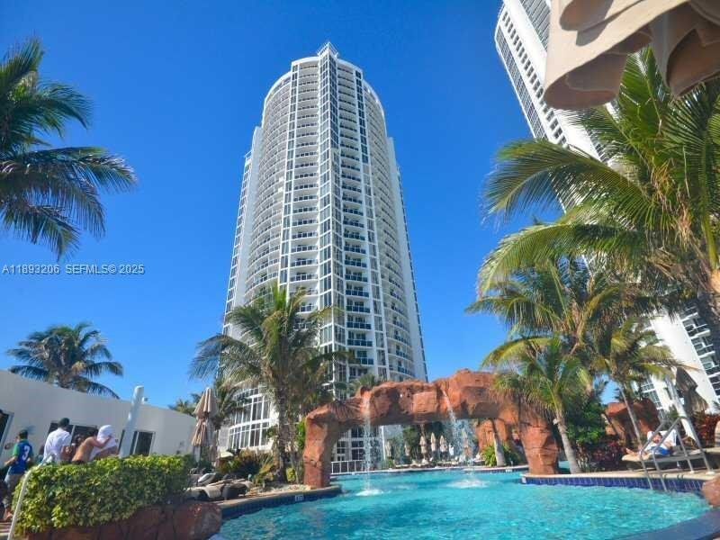18001 Collins Avenue # 2814, Sunny Isles Beach FL 33160