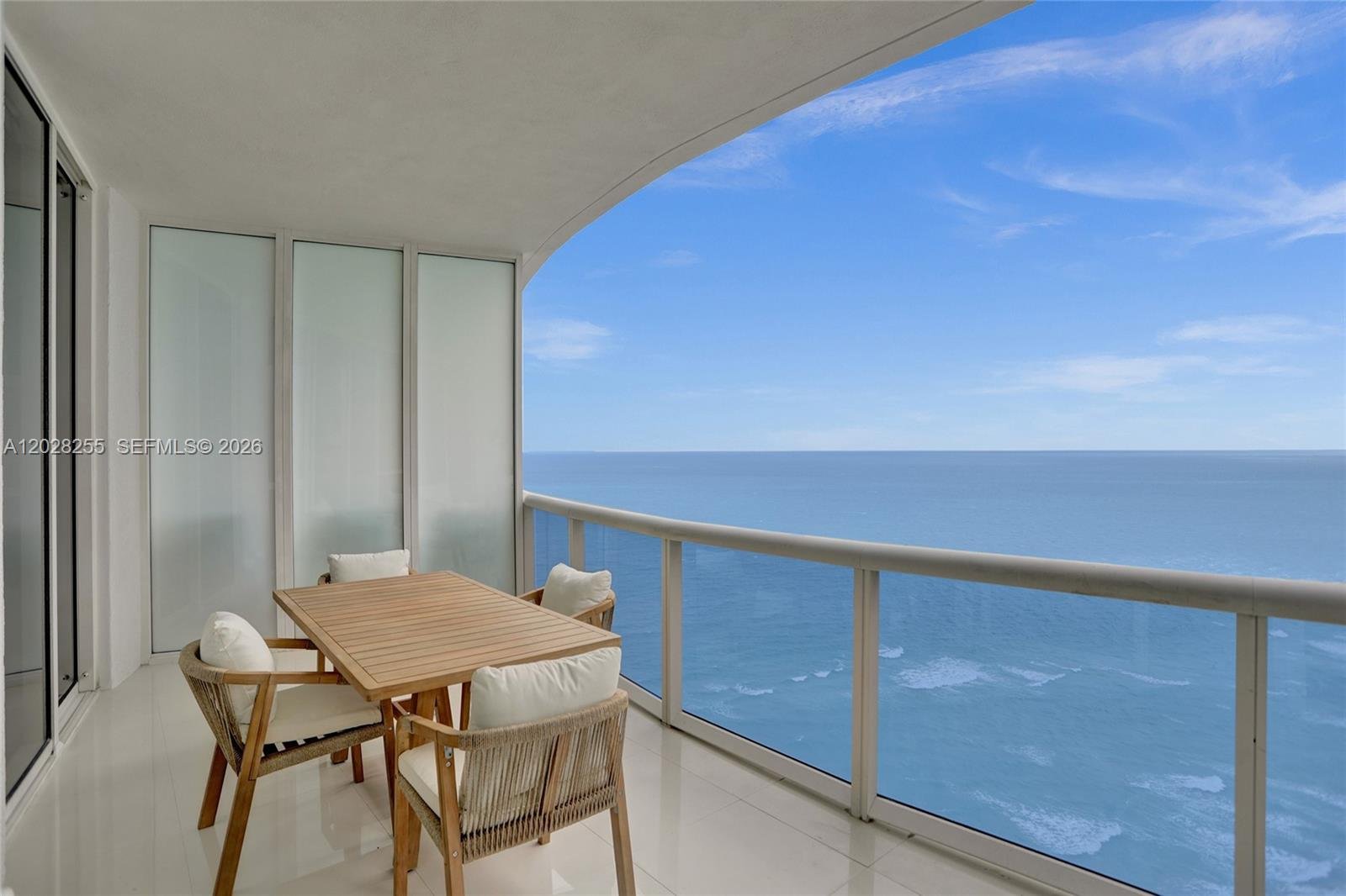 15901 Collins Ave # 2807, Sunny Isles Beach FL 33160