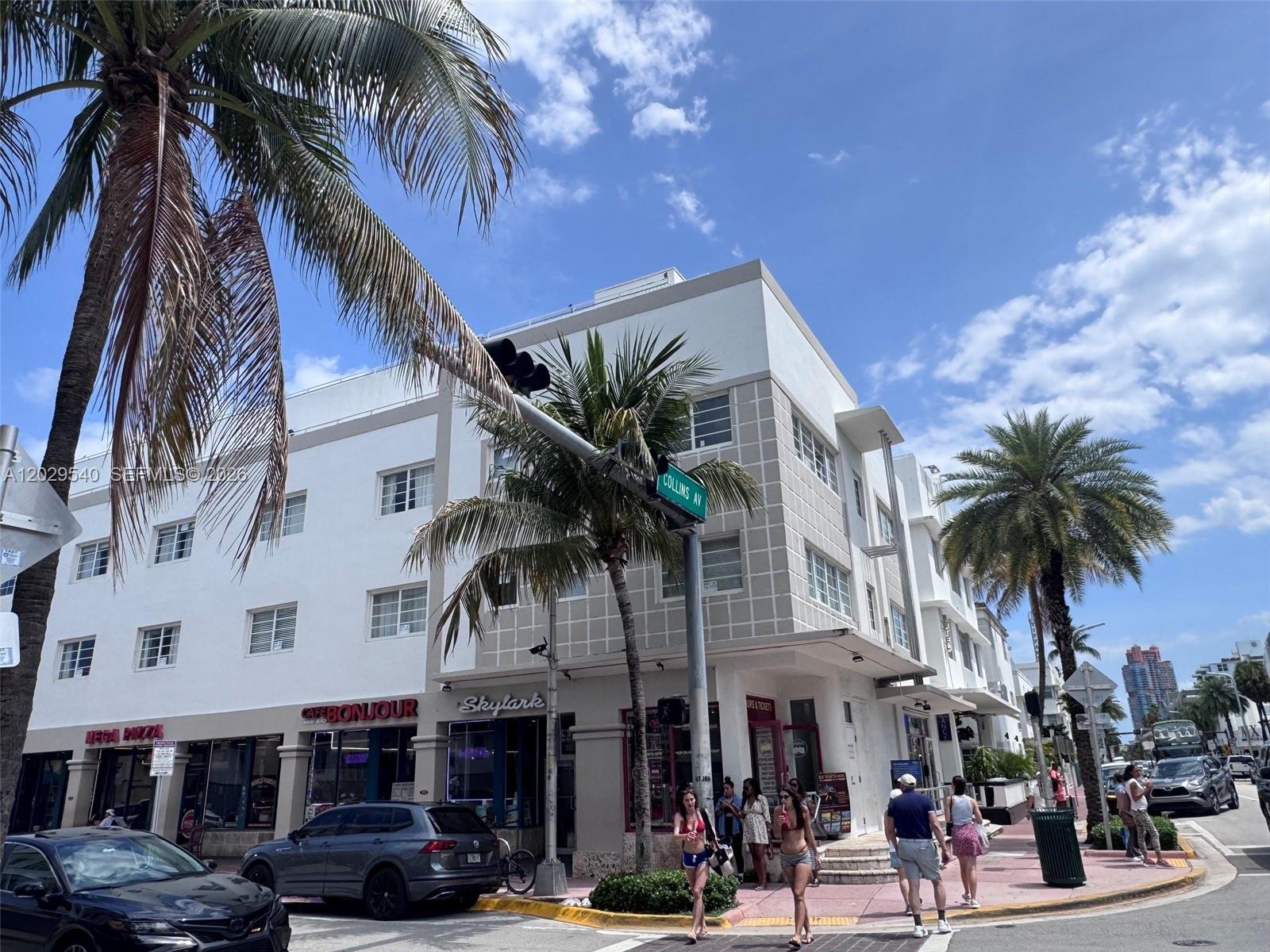 865 Collins Ave # 210, Miami Beach FL 33139