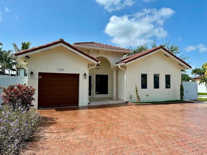 15490 SW 10th St, Miami FL 33194