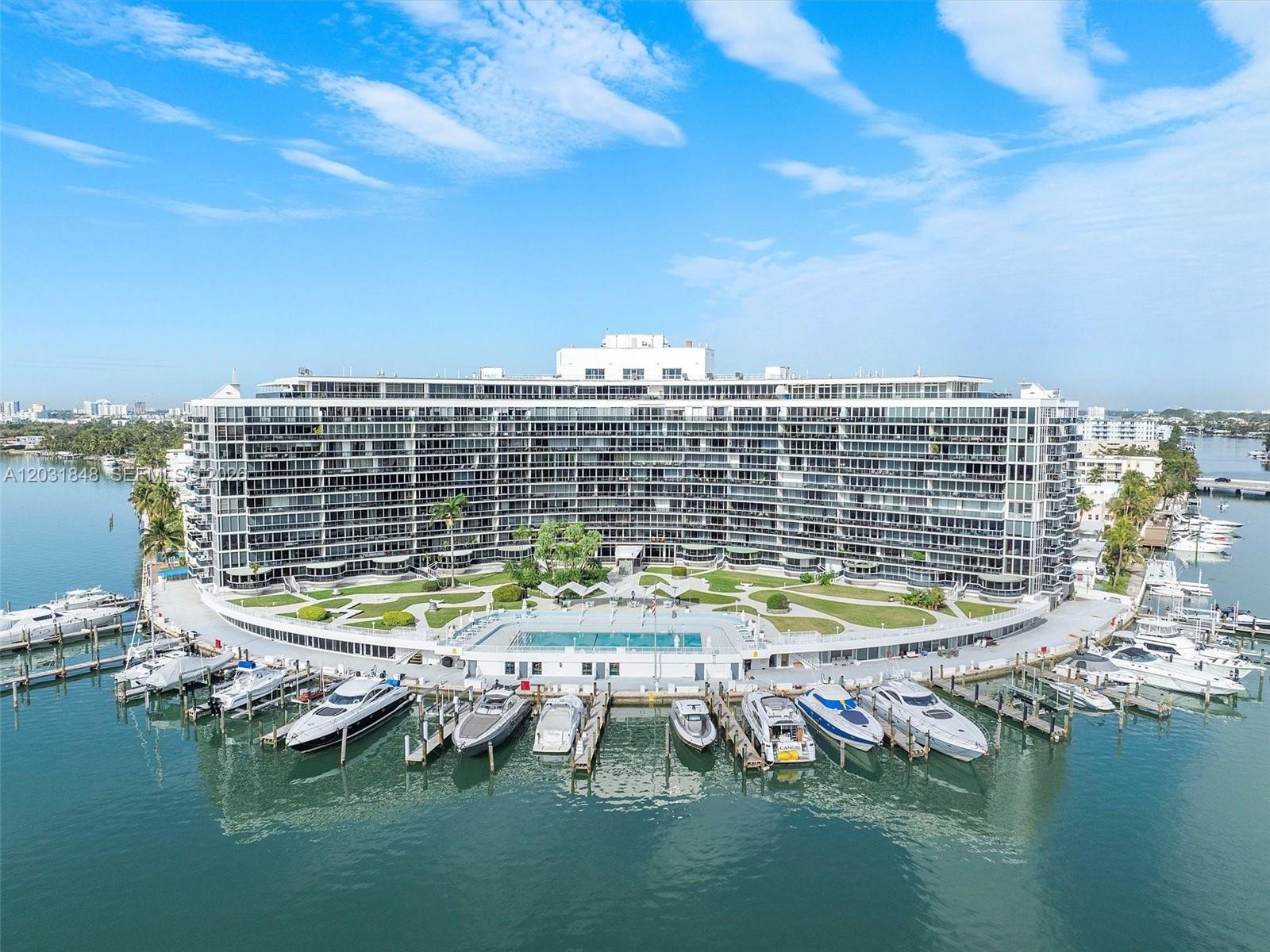 900 Bay Dr # 122, Miami Beach FL 33141