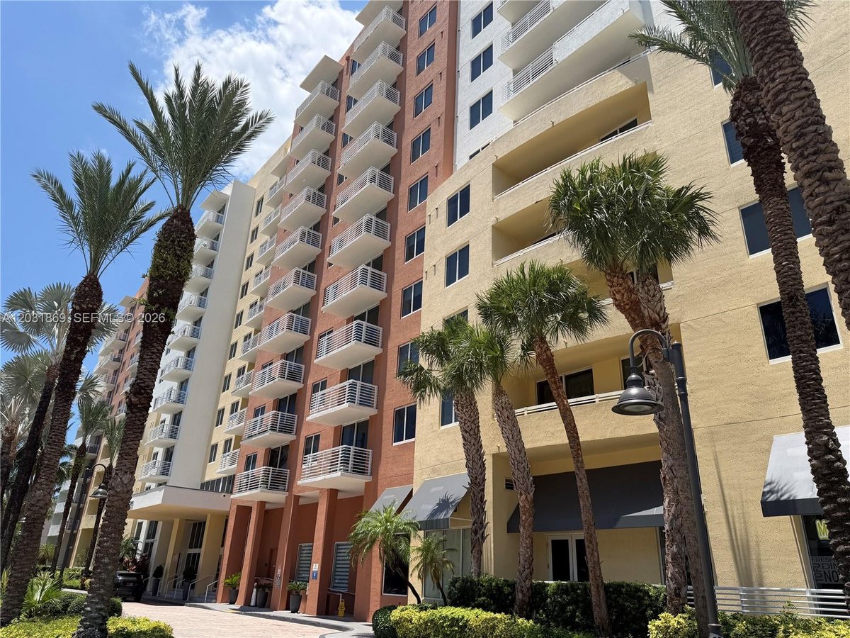 18800 NE 29th Ave # 405, Aventura FL 33180