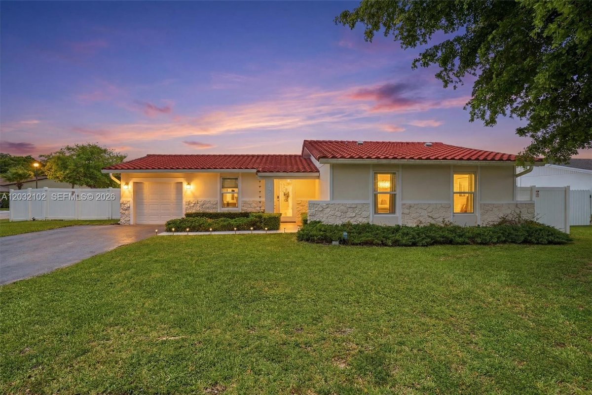 13391 SW 78th St, Miami FL 33183