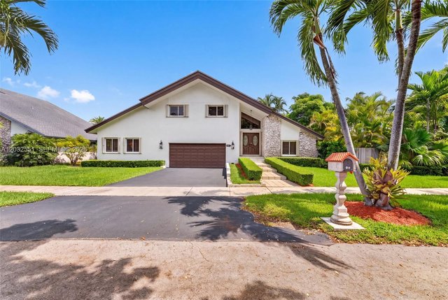 14251 SW 107th Ter, Miami FL 33186