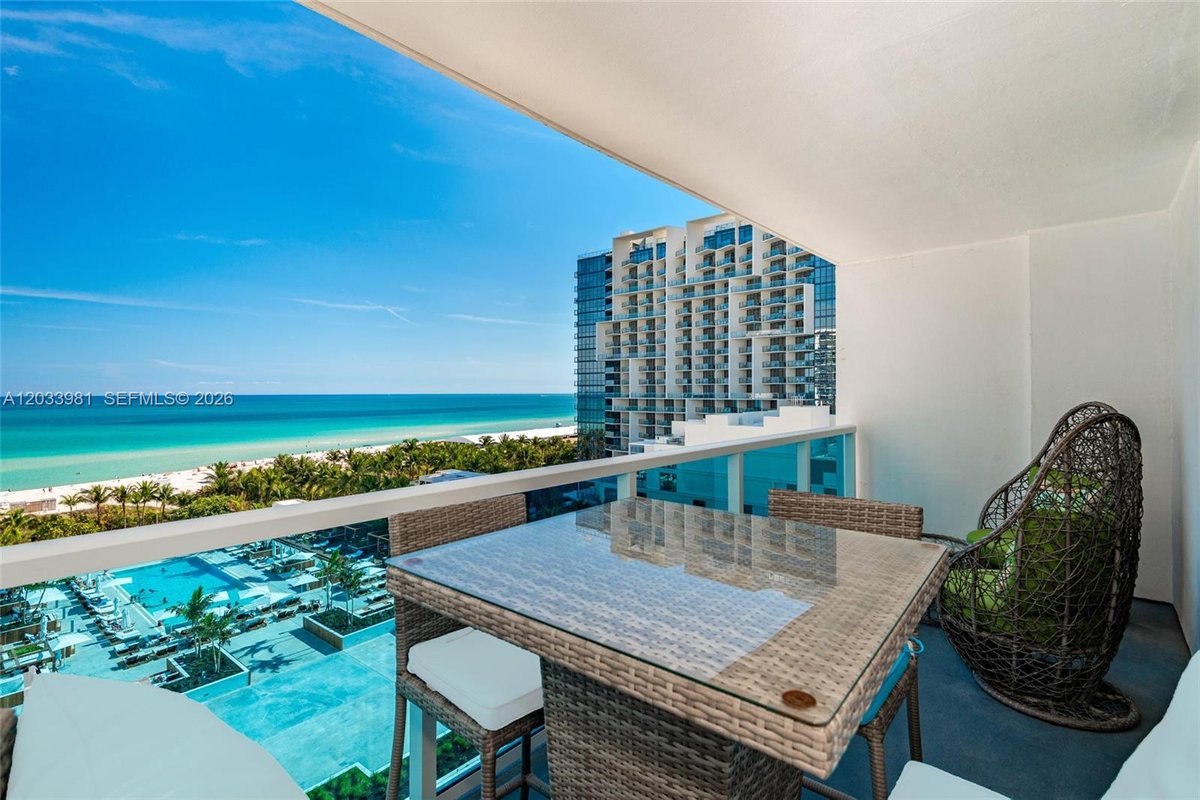 2301 Collins Ave # 941, Miami Beach FL 33139