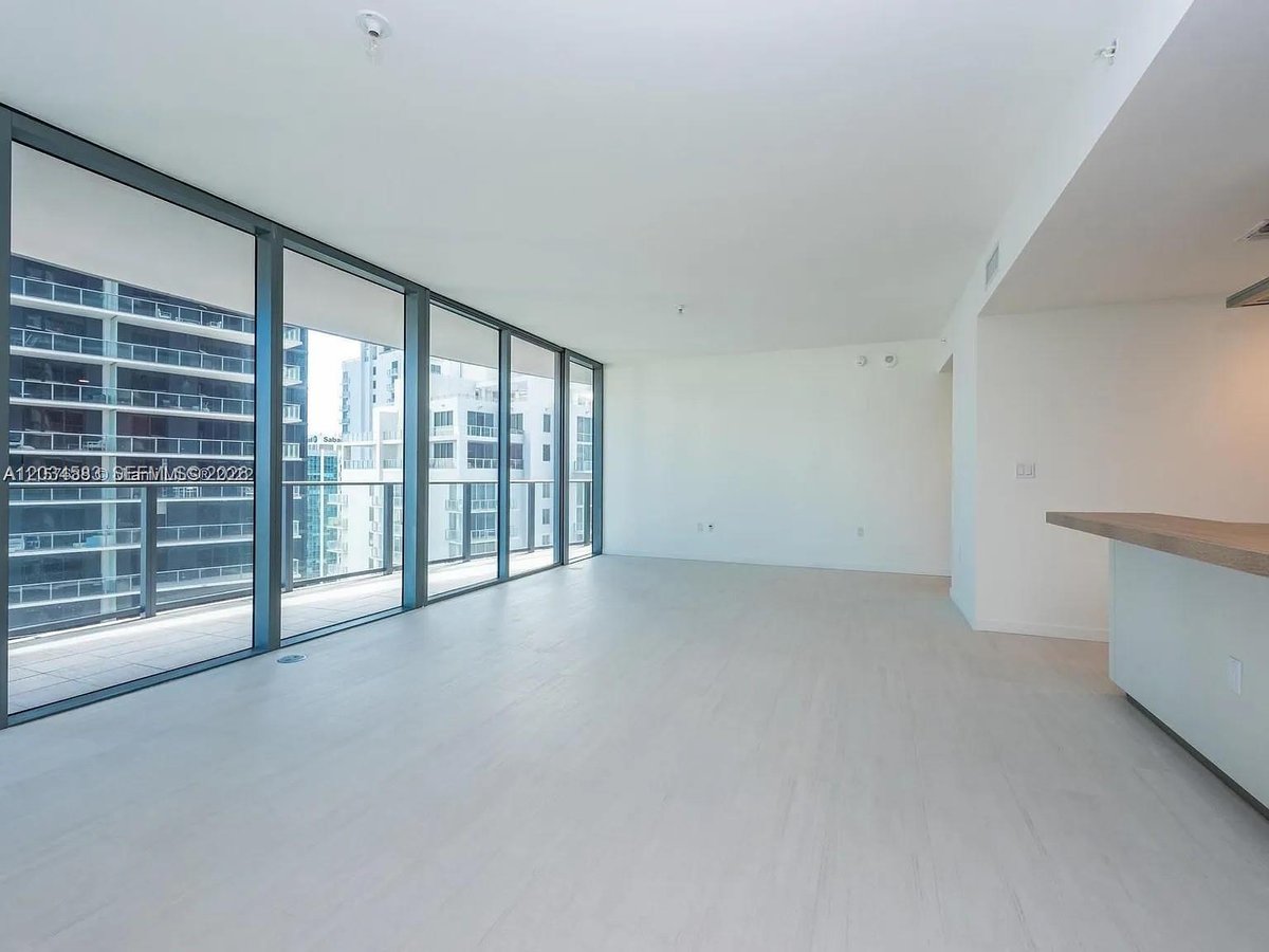 1000 Brickell Plz # 3509, Miami FL 33131