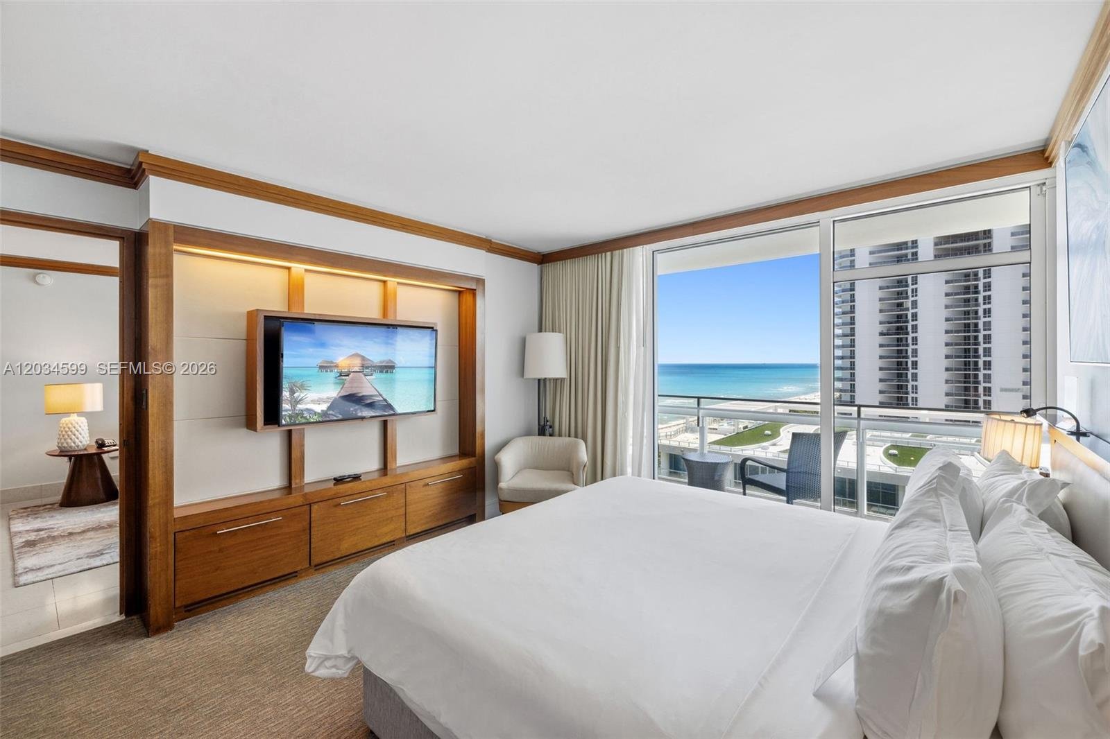 6801 Collins Ave # 1010, Miami Beach FL 33141