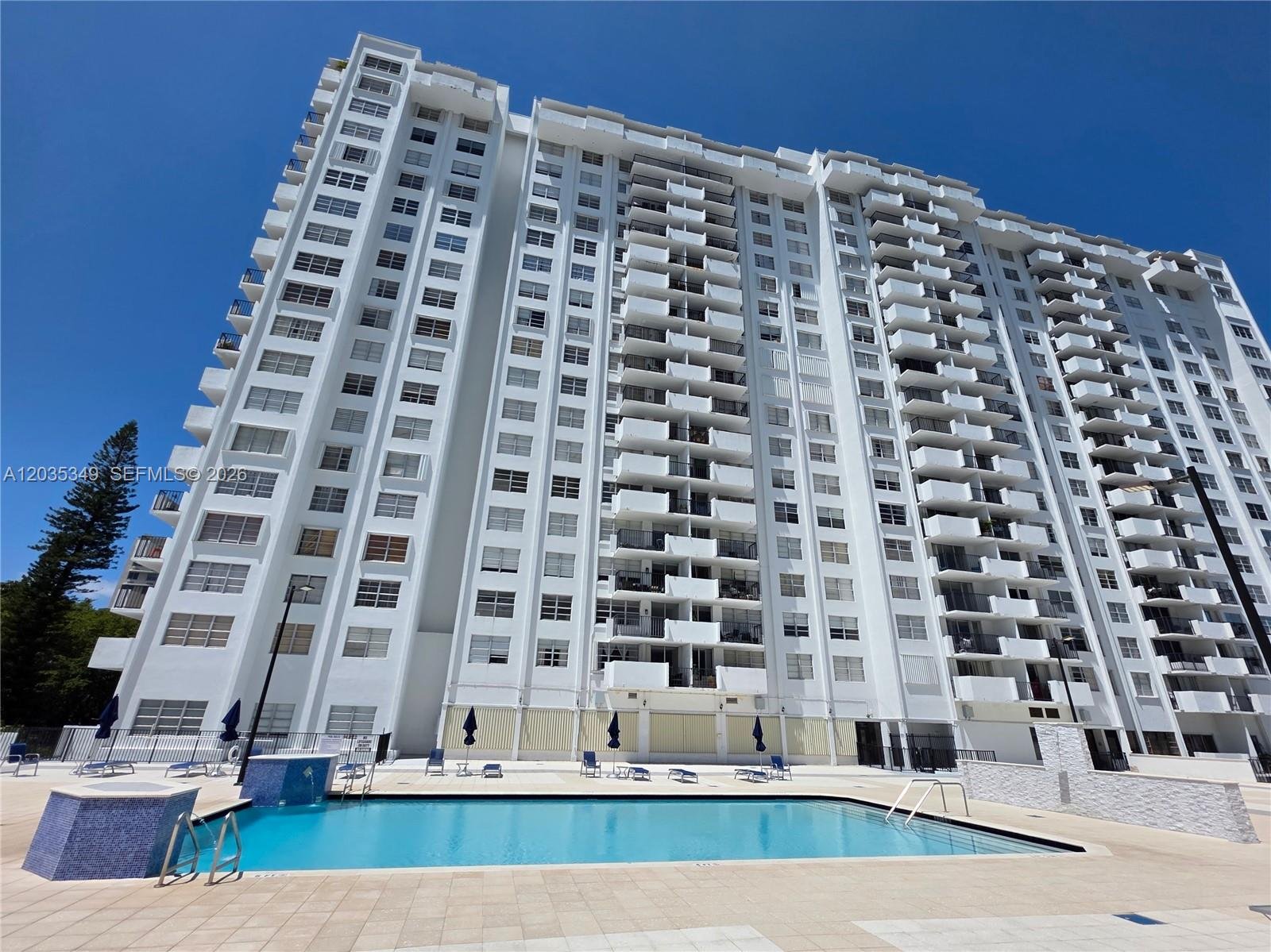 2780 NE 183rd St # 1111, Aventura FL 33160