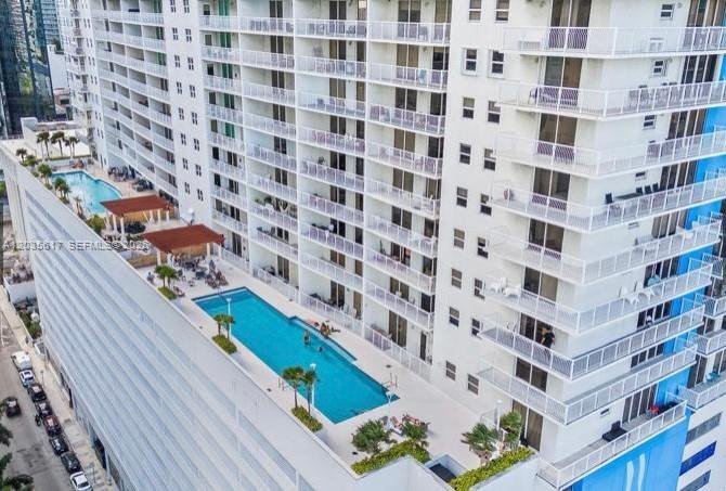 1200 Brickell Bay Dr # 3318, Miami FL 33131