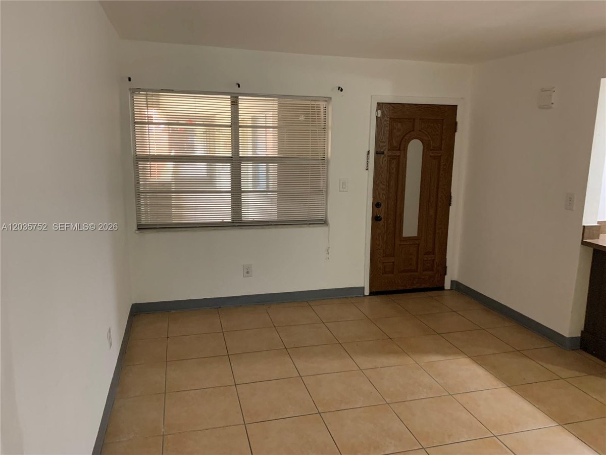 1851 NE 168th St # B10, North Miami Beach FL 33162