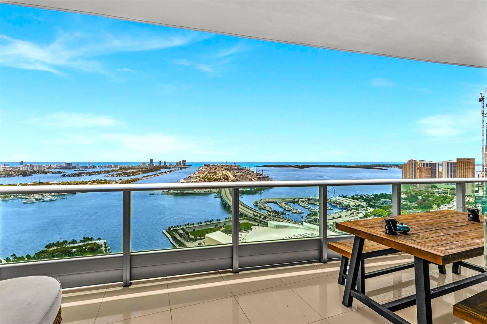900 Biscayne Boulevard # 4703, Miami FL 33132