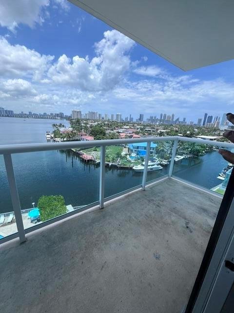 2841 NE 163rd Street # 901, North Miami Beach FL 33160