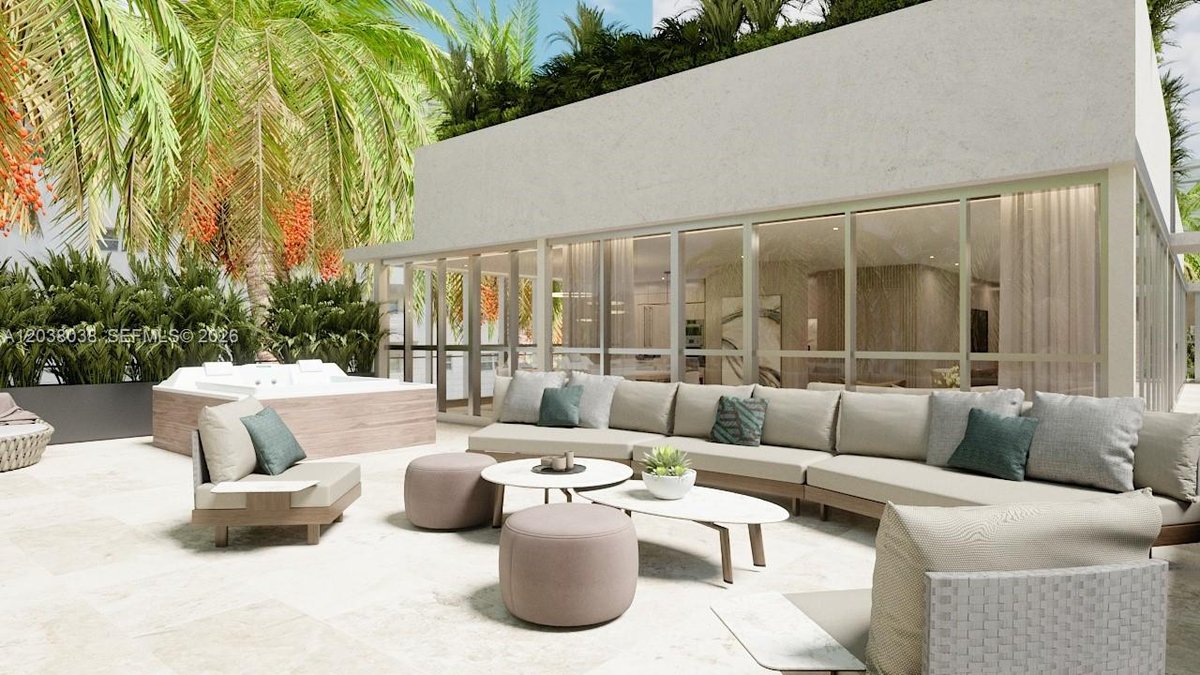 250 Collins Ave # 305, Miami Beach FL 33139