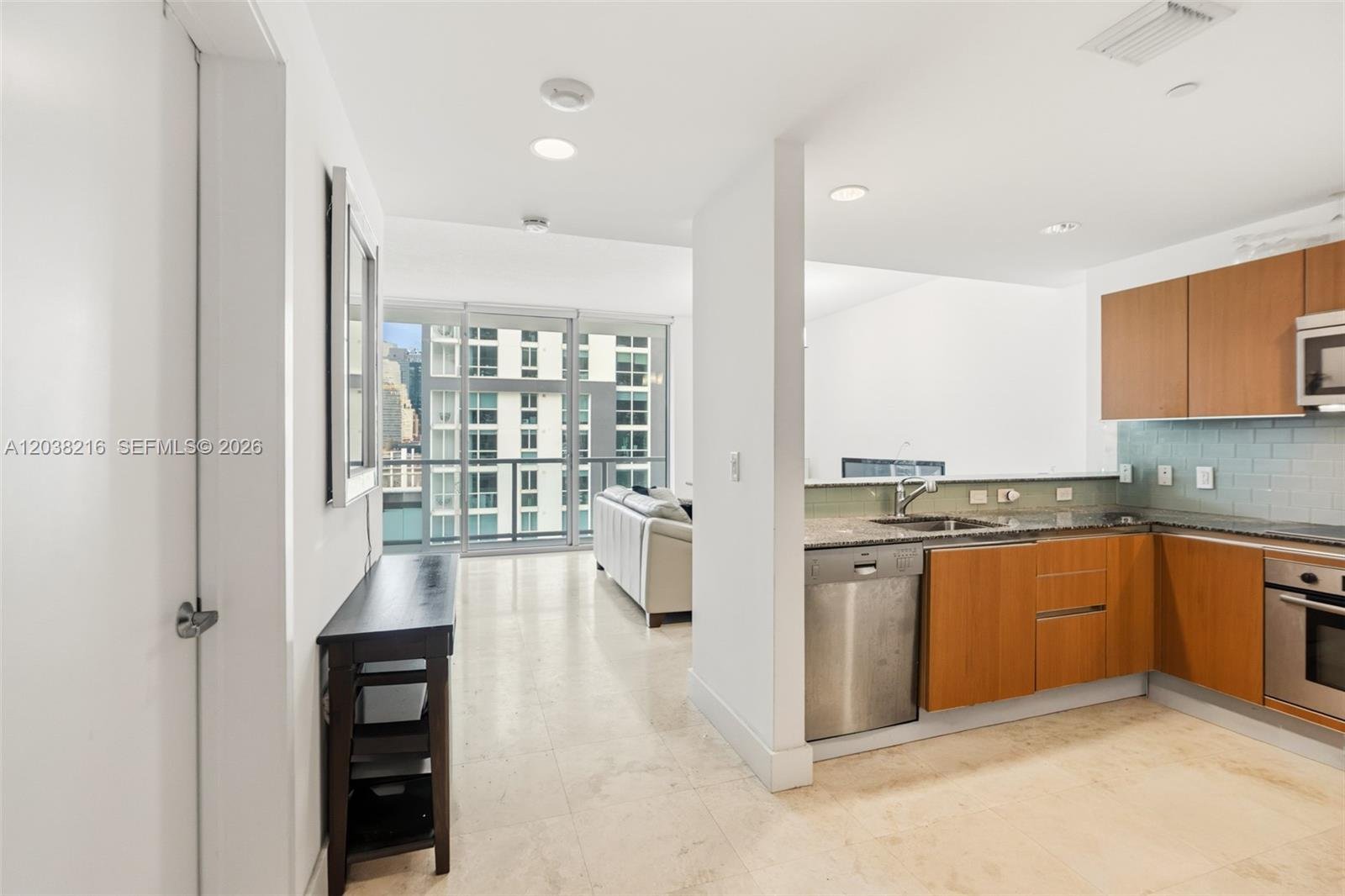 1050 Brickell Ave # 2112, Miami FL 33131