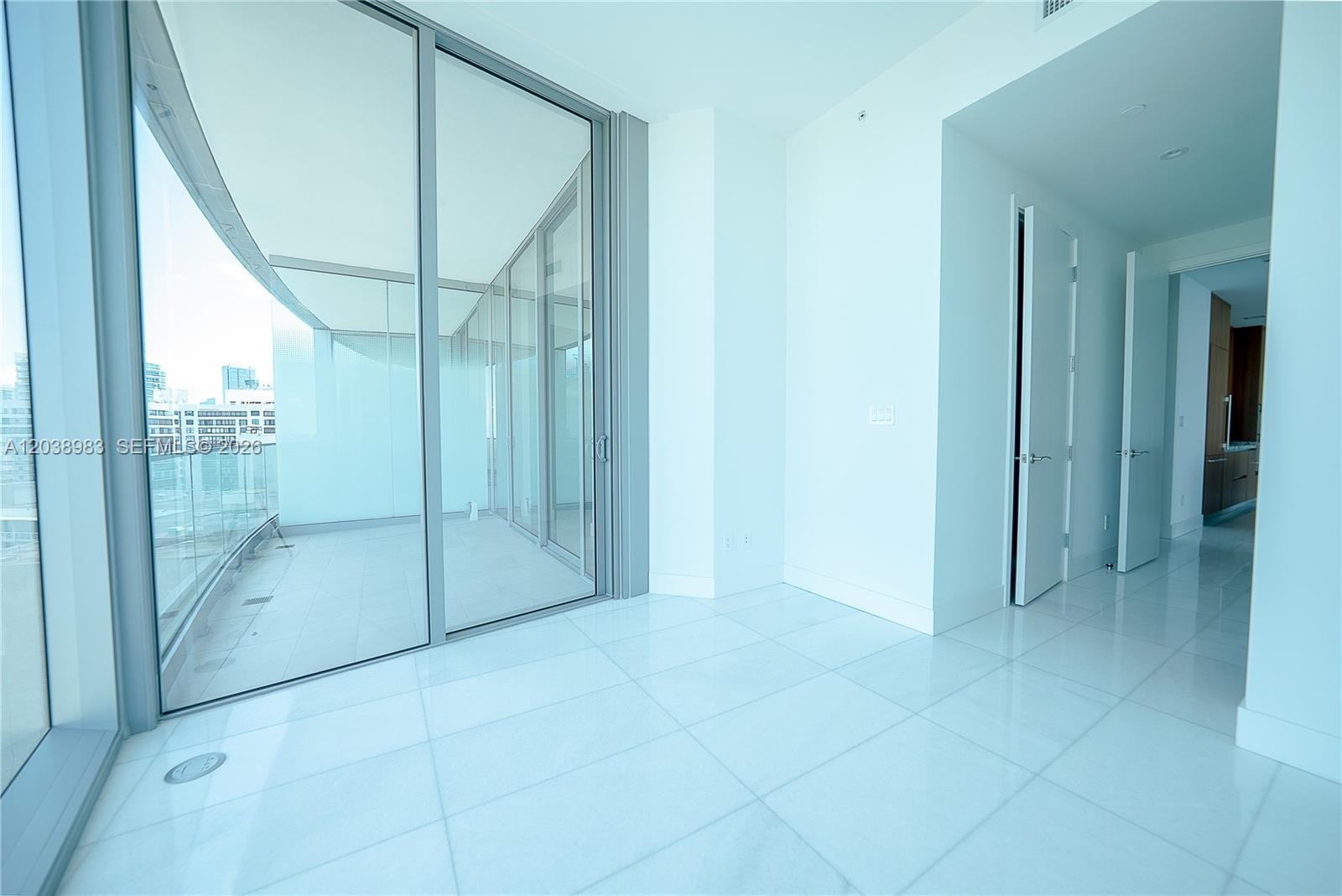 175 SE 25th Rd # 2703, Miami FL 33129