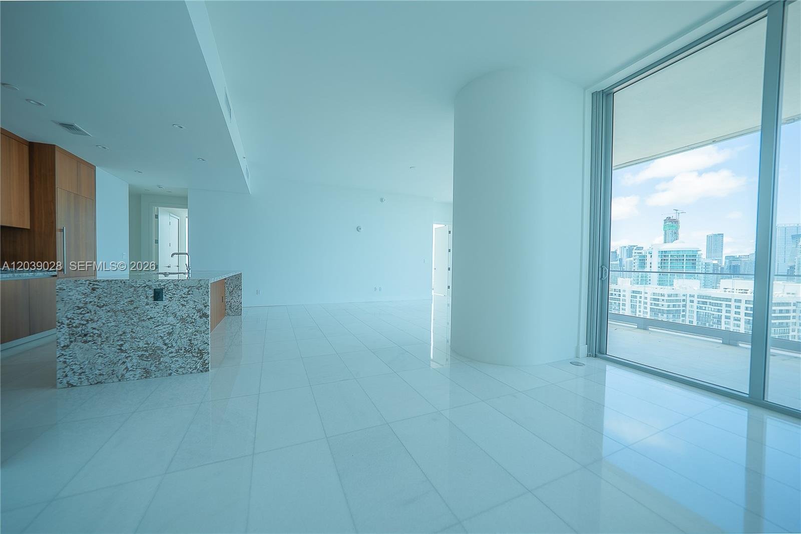 175 SE 25th Rd # 2704, Miami FL 33129