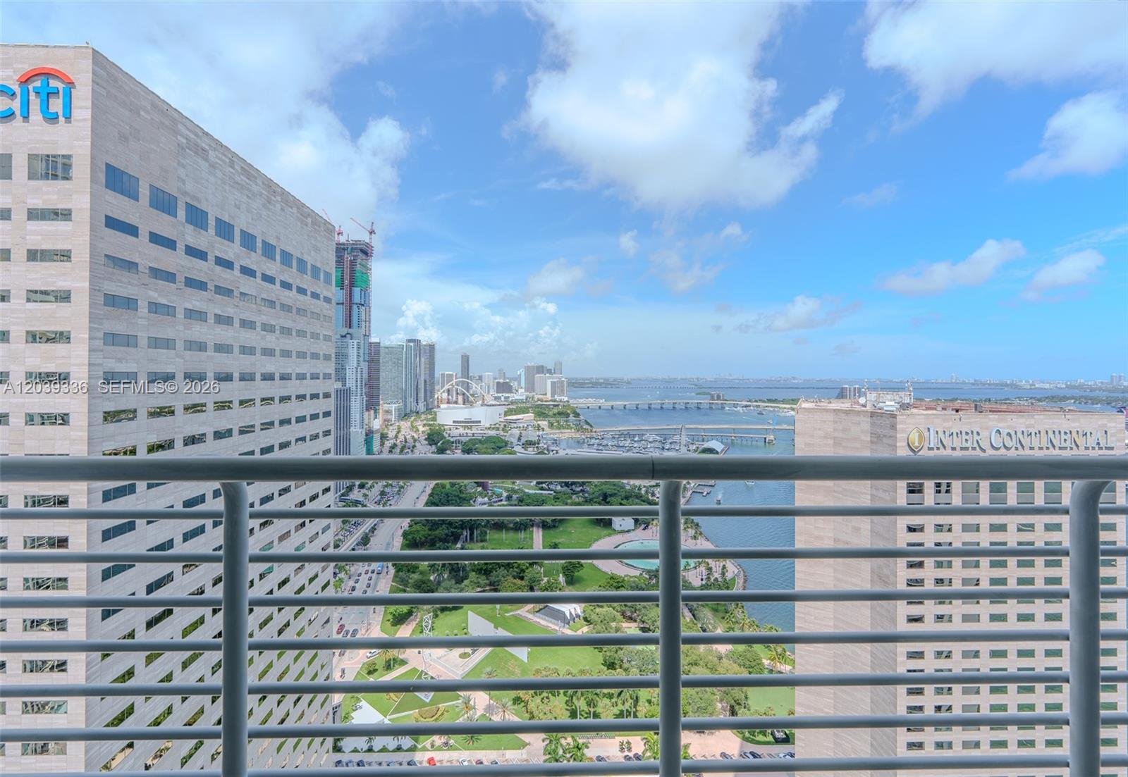 325 S BISCAYNE BLVD # 4122, Miami FL 33131