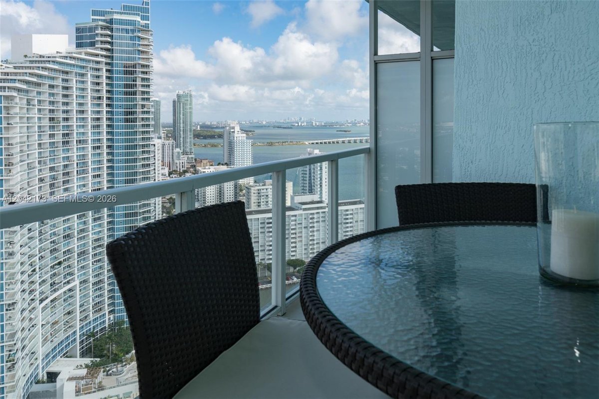 Miami, FL