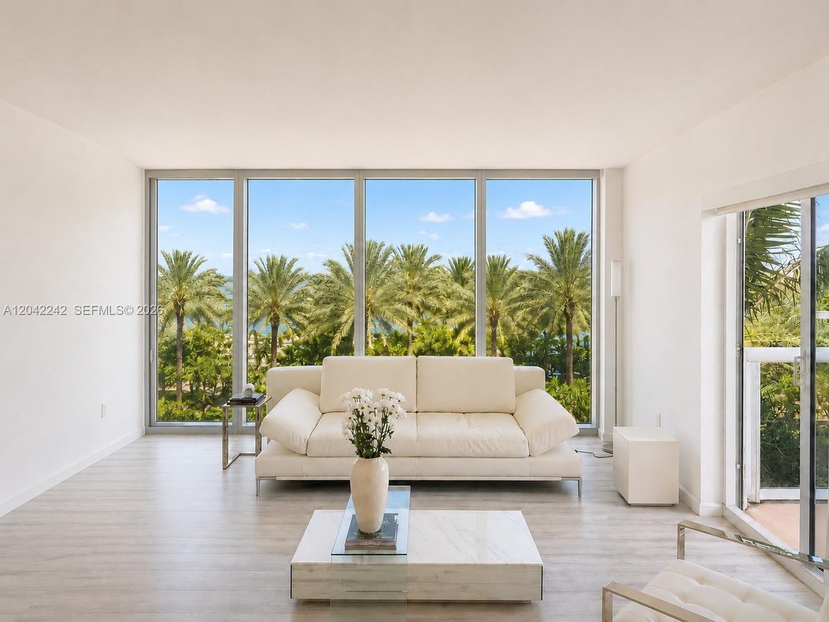 10275 Collins Ave # 431, Bal Harbour FL 33154