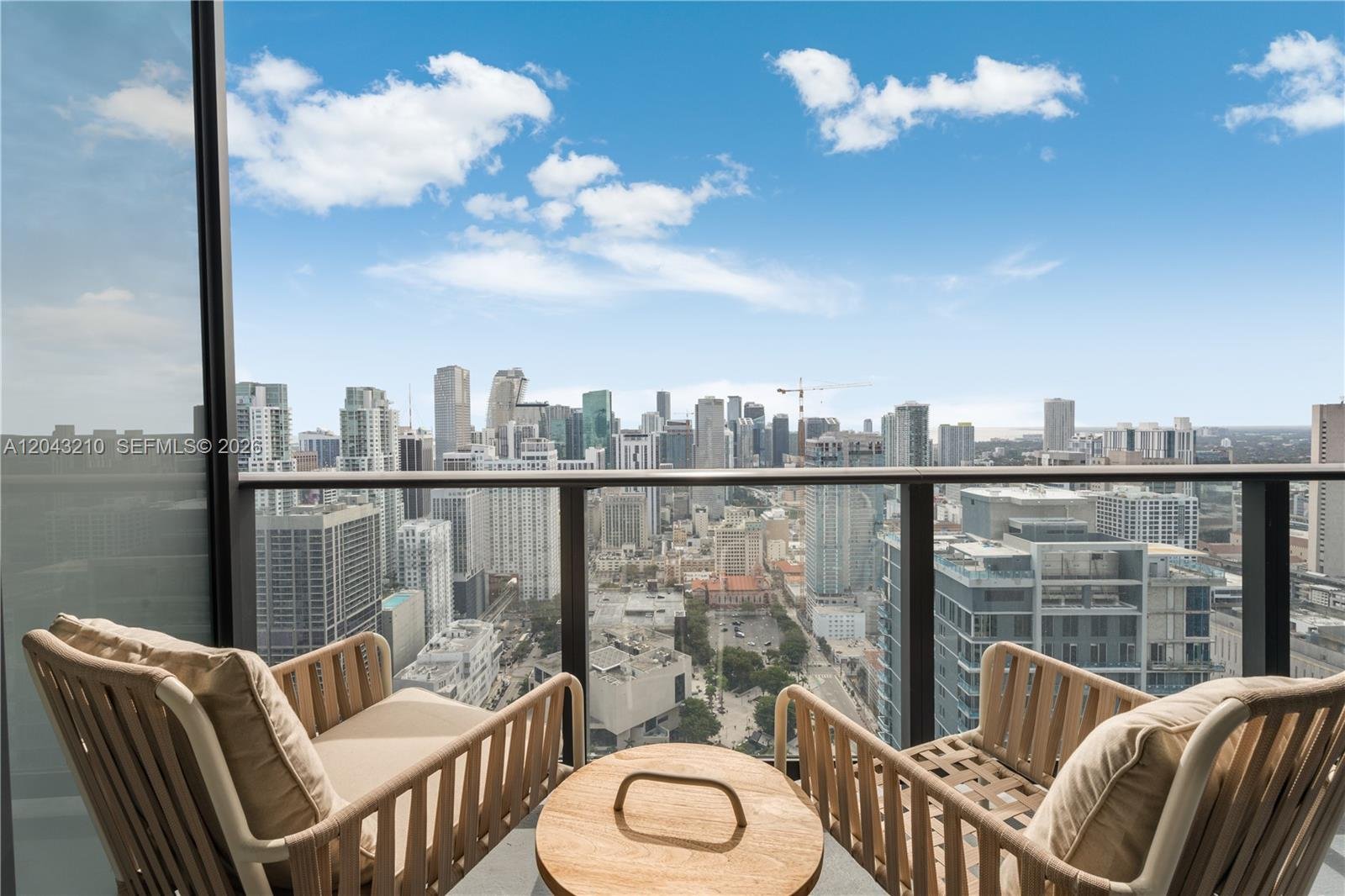 159 NE 6th St # 4212, Miami FL 33132