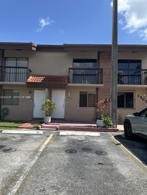 1819 SW 107th Ave # 1904, Miami FL 33165