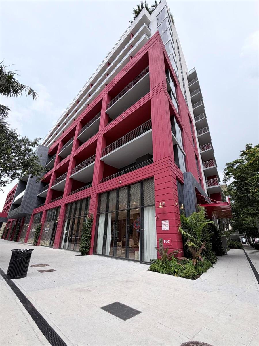 90 NE 32nd Street NE # 525, Miami FL 33137