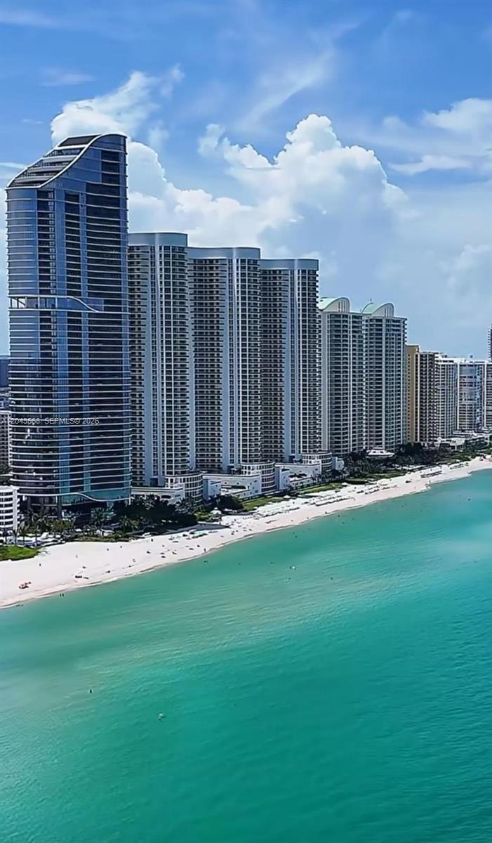 16919 N Bay Rd # 307, Sunny Isles Beach FL 33160
