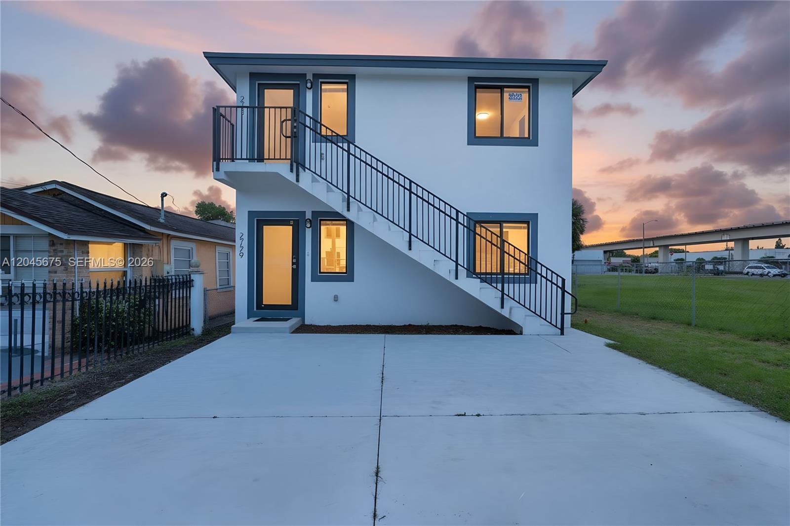 2731 NW 44th St # 2731, Miami FL 33142