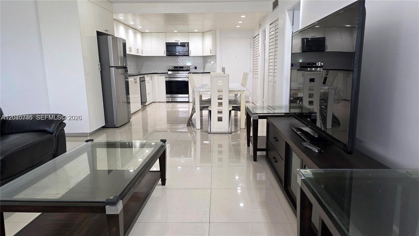 1351 NE Miami Gardens Dr # 511E, Miami FL 33179