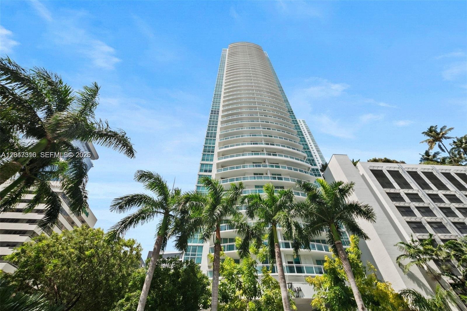 951 Brickell Ave # 3207, Miami FL 33131