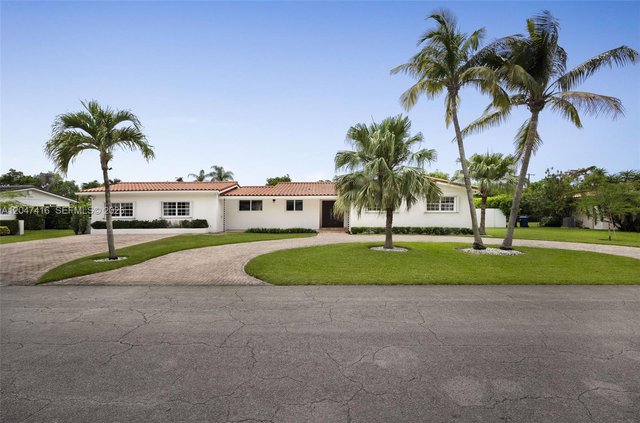 8345 SW 90th St, Miami FL 33156