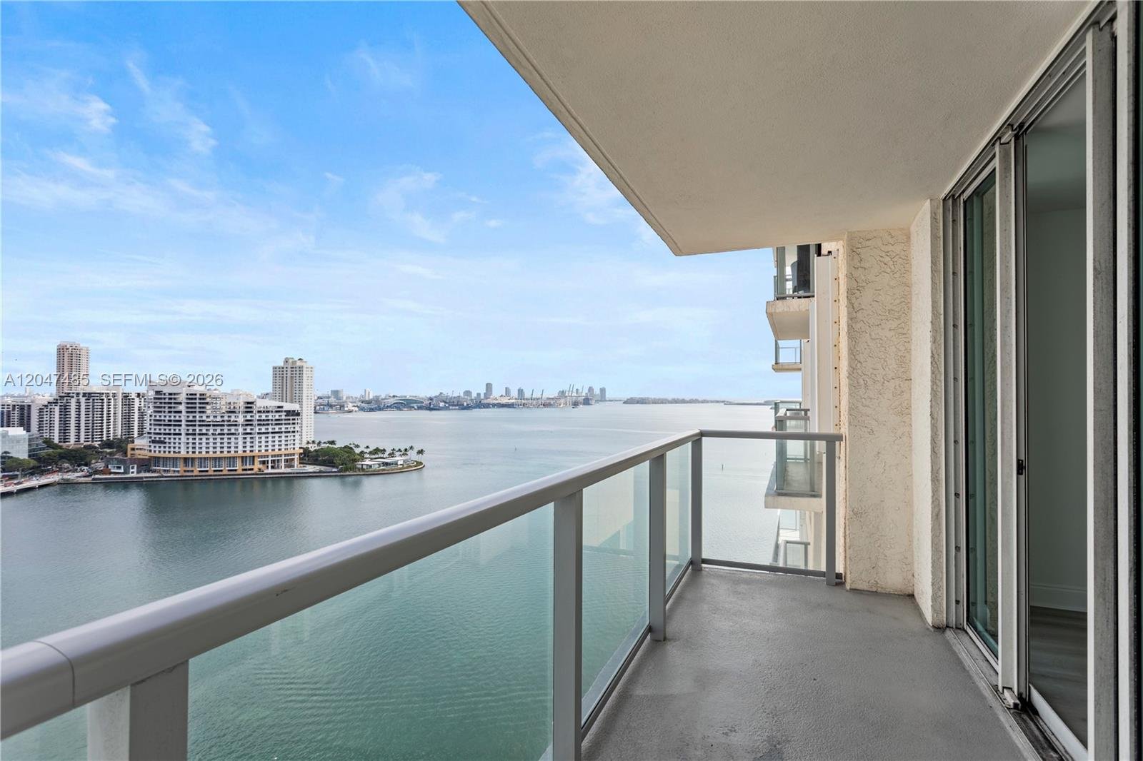 1155 Brickell Bay Dr # 2206, Miami FL 33131