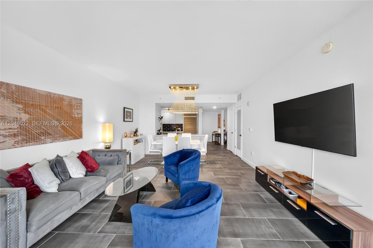 1100 S Miami Ave # 1603, Miami FL 33130