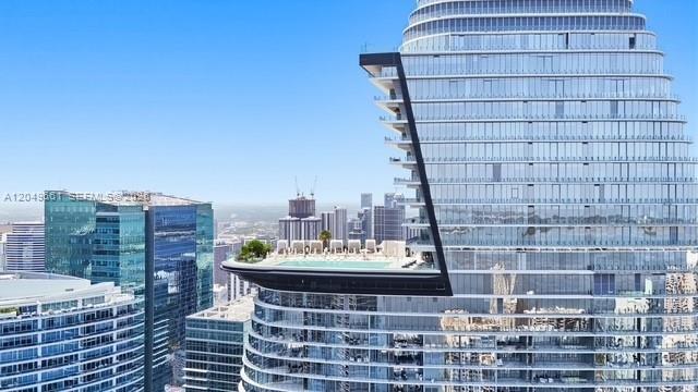 300 Biscayne Boulevard Way # 4808W, Miami FL 33131