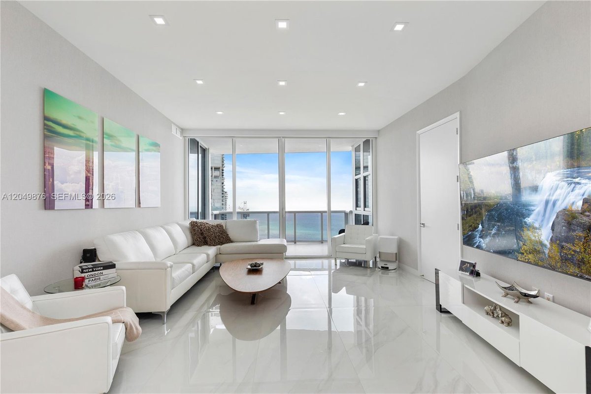 18201 Collins Ave # 3504, Sunny Isles Beach FL 33160