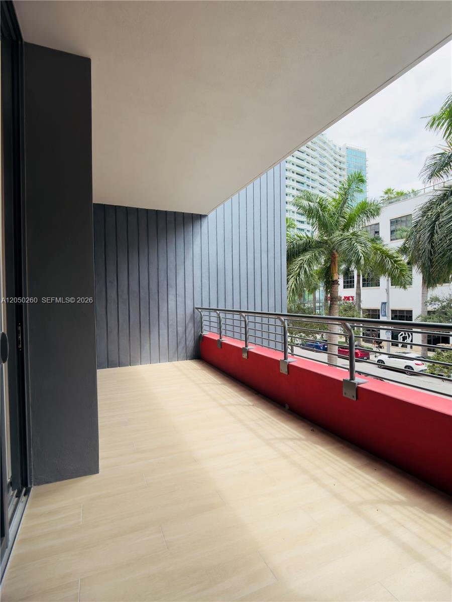 90 NE 32 ST # 206, Miami FL 33137