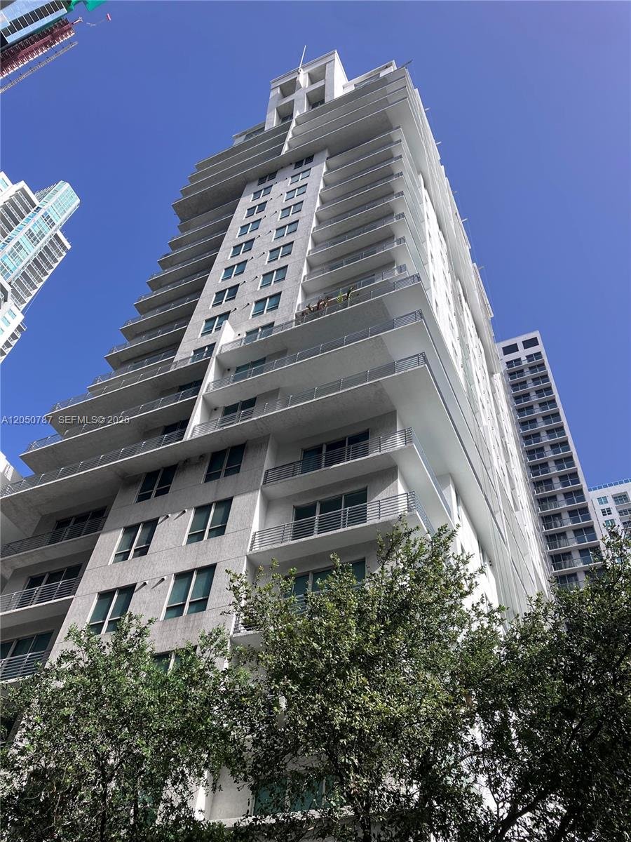 234 NE 3rd St, Miami FL 33132