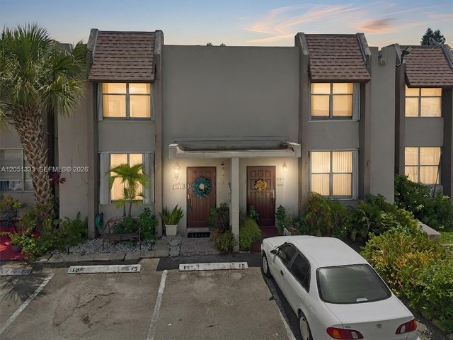 14241 Memorial Hwy 9f Hwy, Miami FL 33161