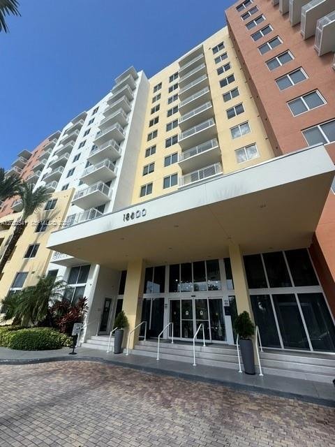 18800 NE 29th Ave # 329, Aventura FL 33180