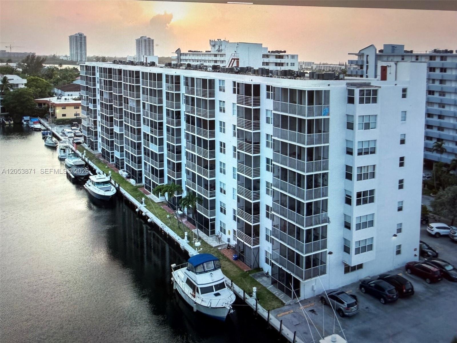 North Miami Beach, FL