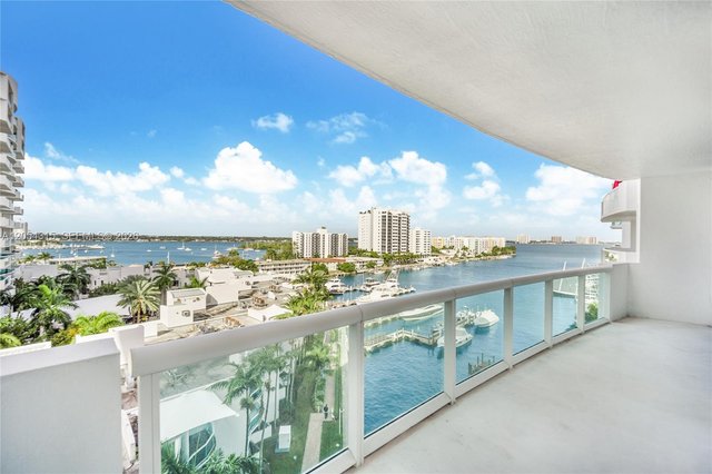7910 Harbor Island Dr # 801, North Bay Village FL 33141
