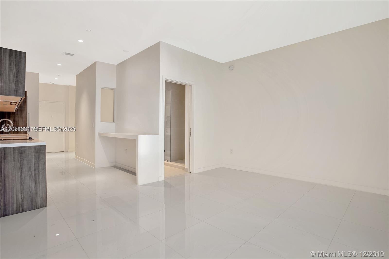851 NE 1st Ave # 504, Miami FL 33132