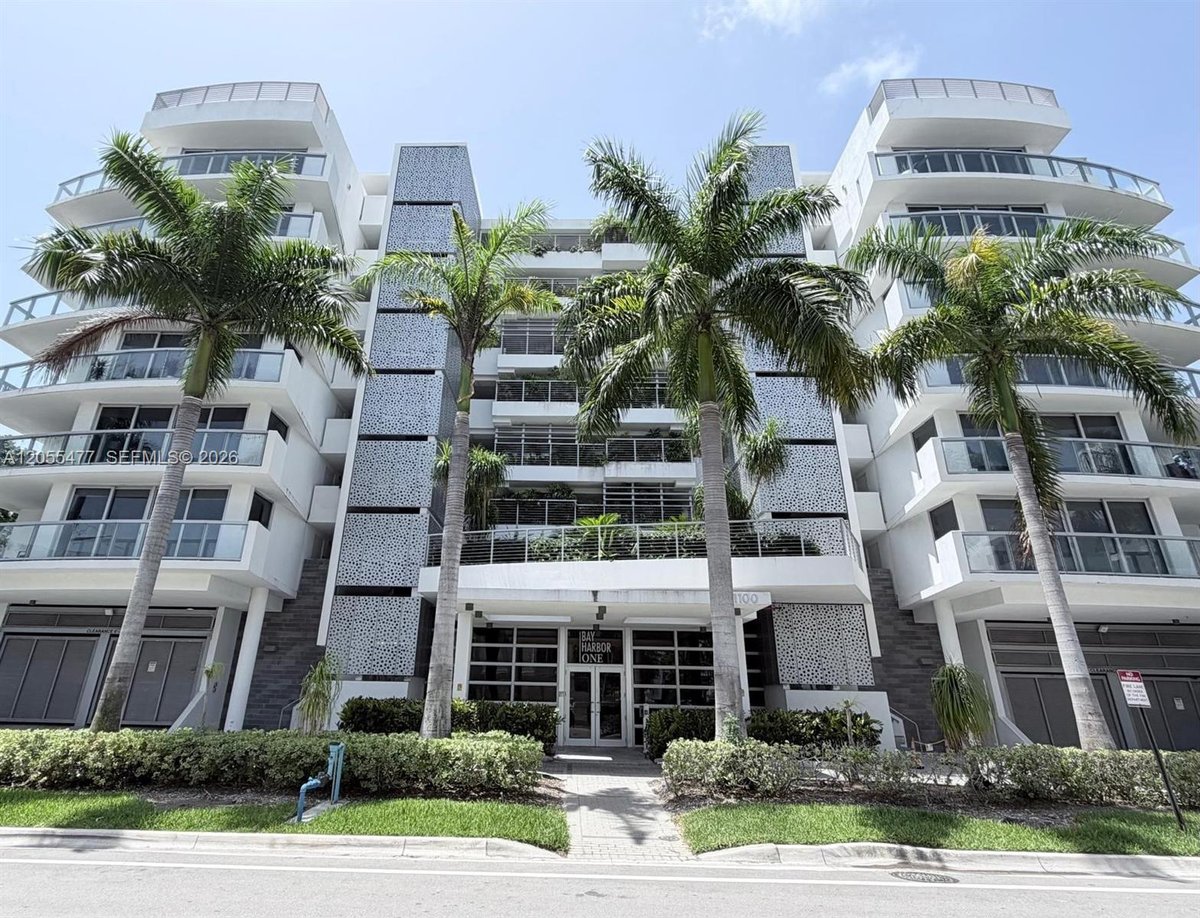 1100 100th St # 606, Bay Harbor Islands FL 33154