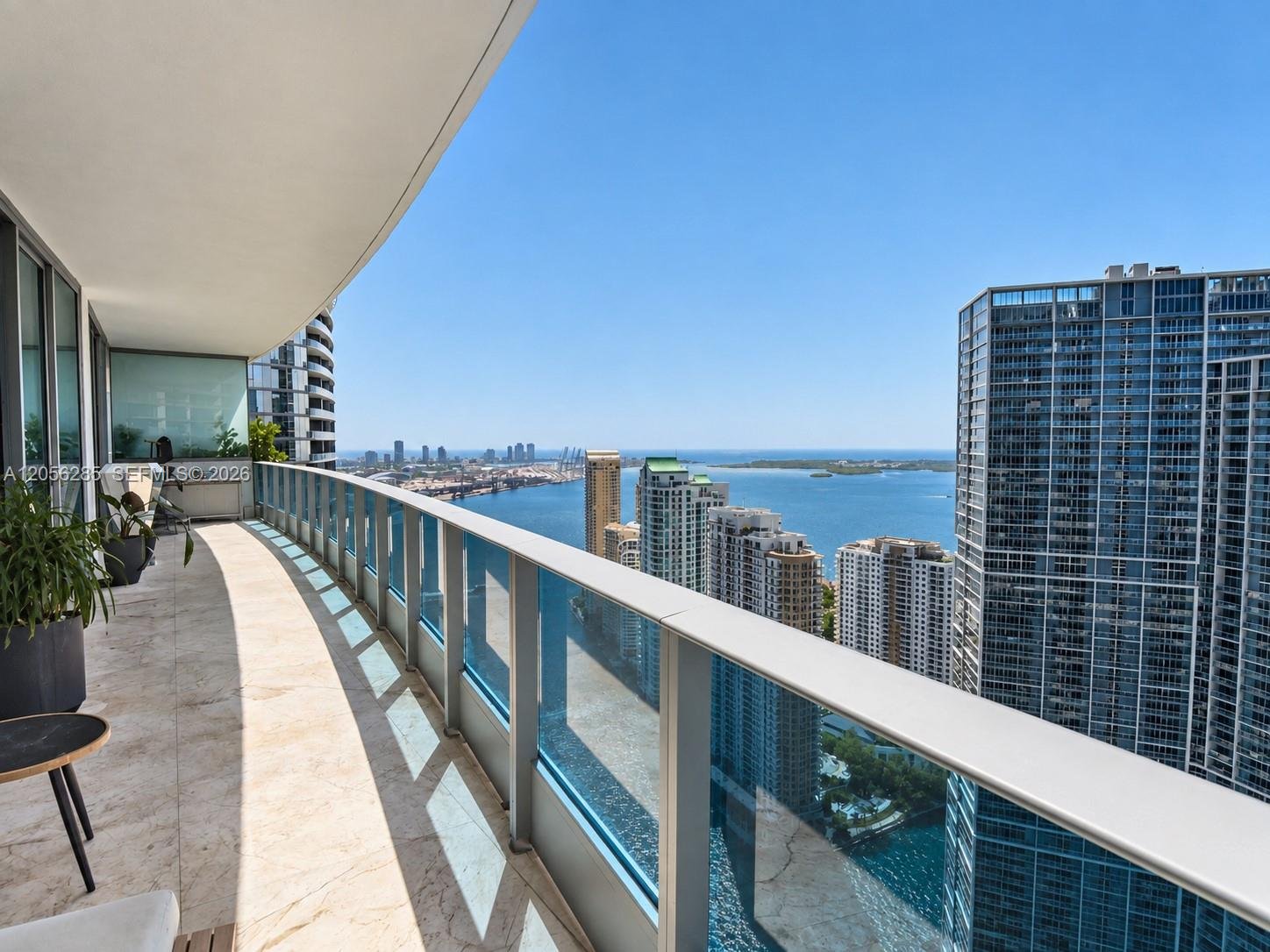 200 Biscayne Boulevard Way # 5104, Miami FL 33131