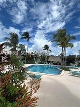 8261 SW 128th St # 202, Pinecrest FL 33156