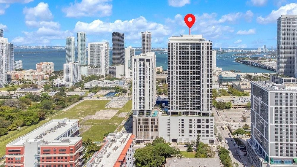 1600 NE 1st Ave # 2811, Miami FL 33132