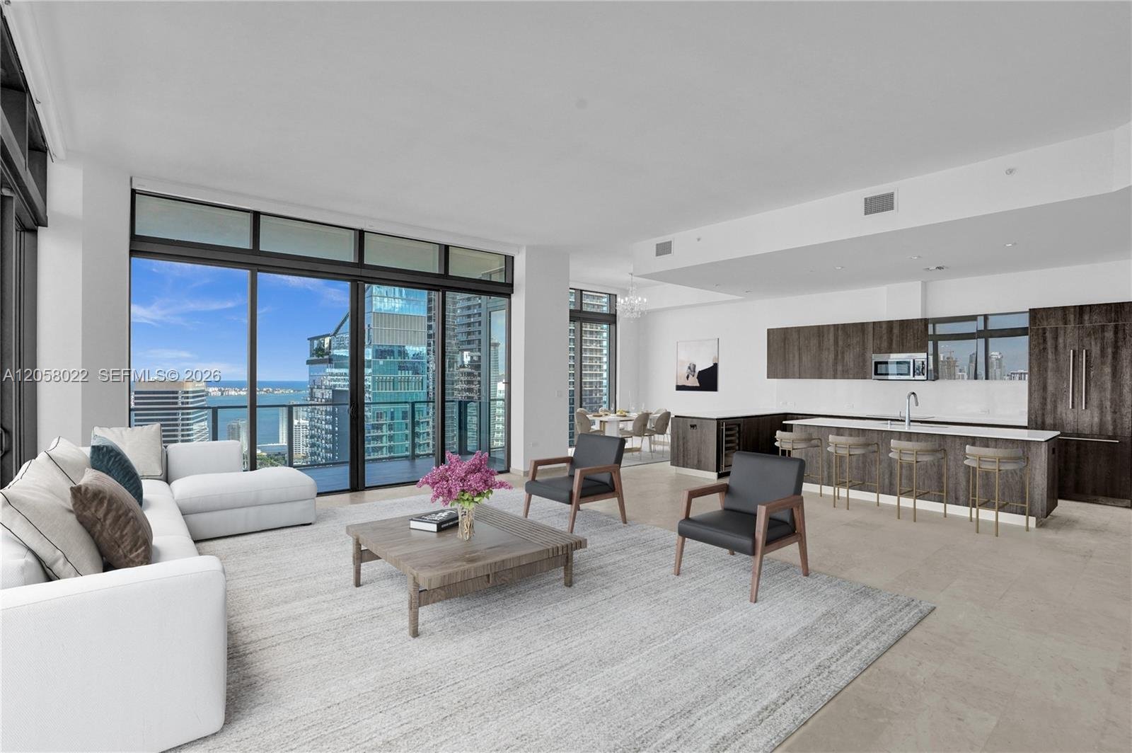 88 SW 7th St # 4011, Miami FL 33130