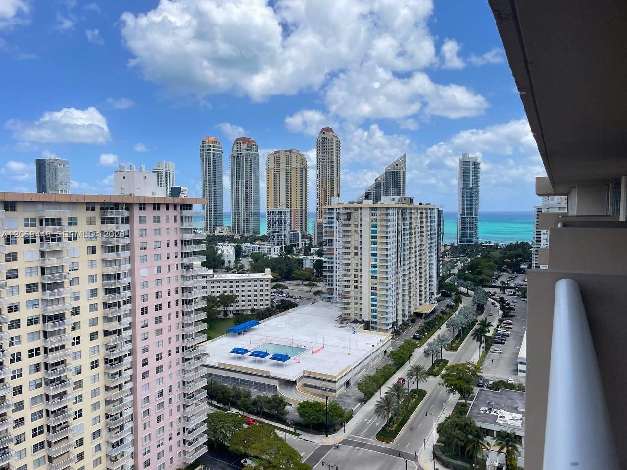 Sunny Isles Beach, FL
